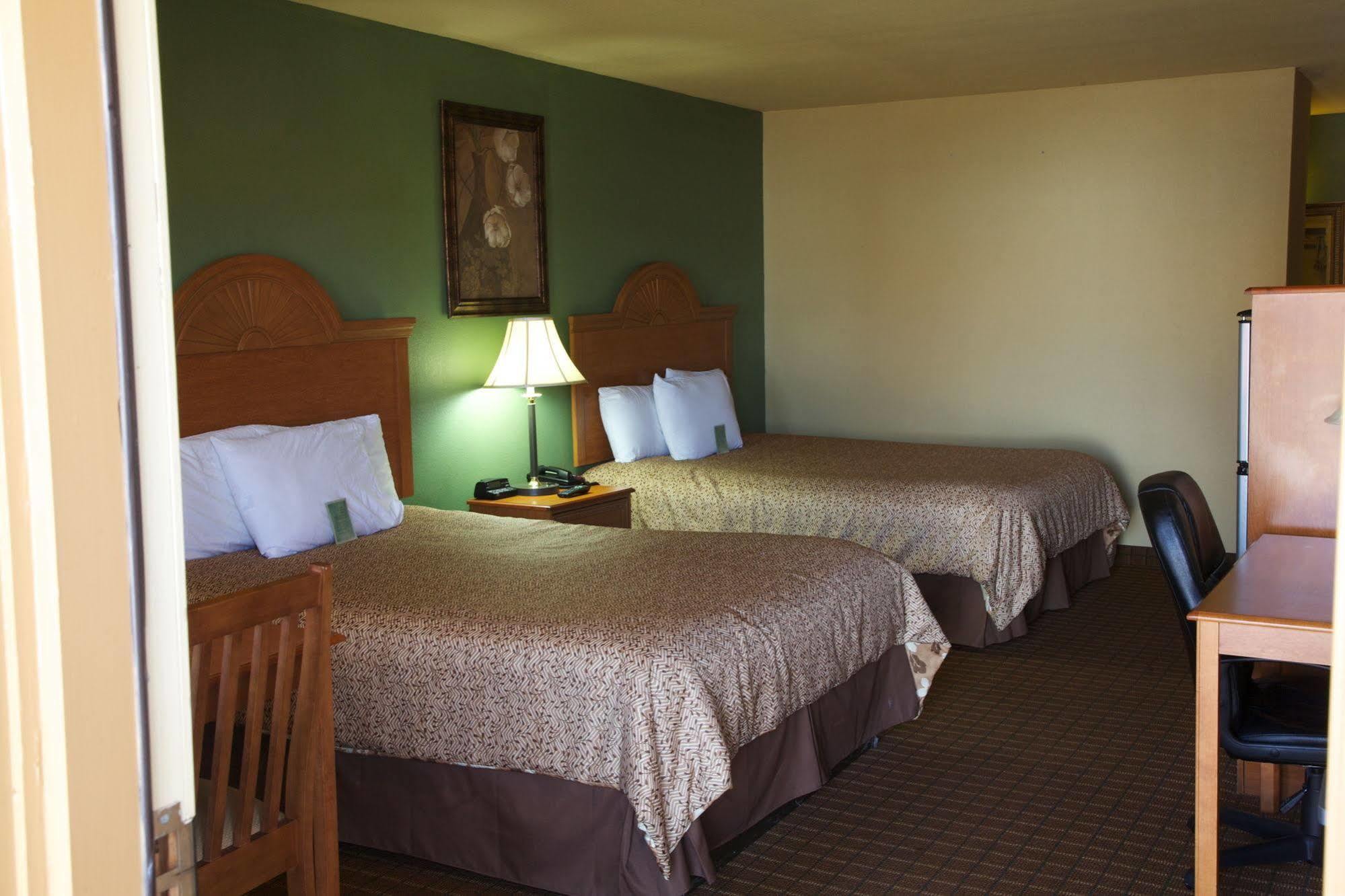 Motel Coach Light